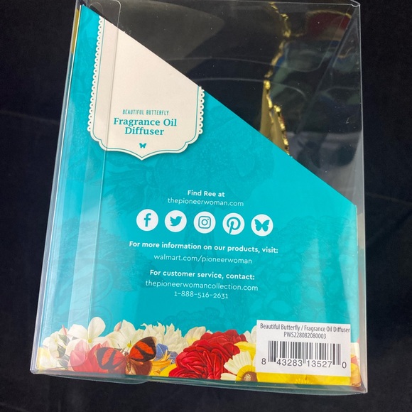 The Pioneer Woman Beautiful Butterfly Plug In Fragrance Oil Diffuser Light - Picture 5 of 5